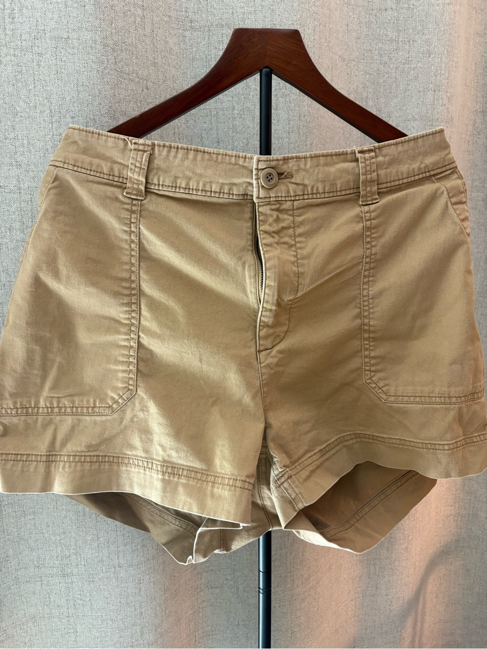 Old Navy Khaki Utility Shorts